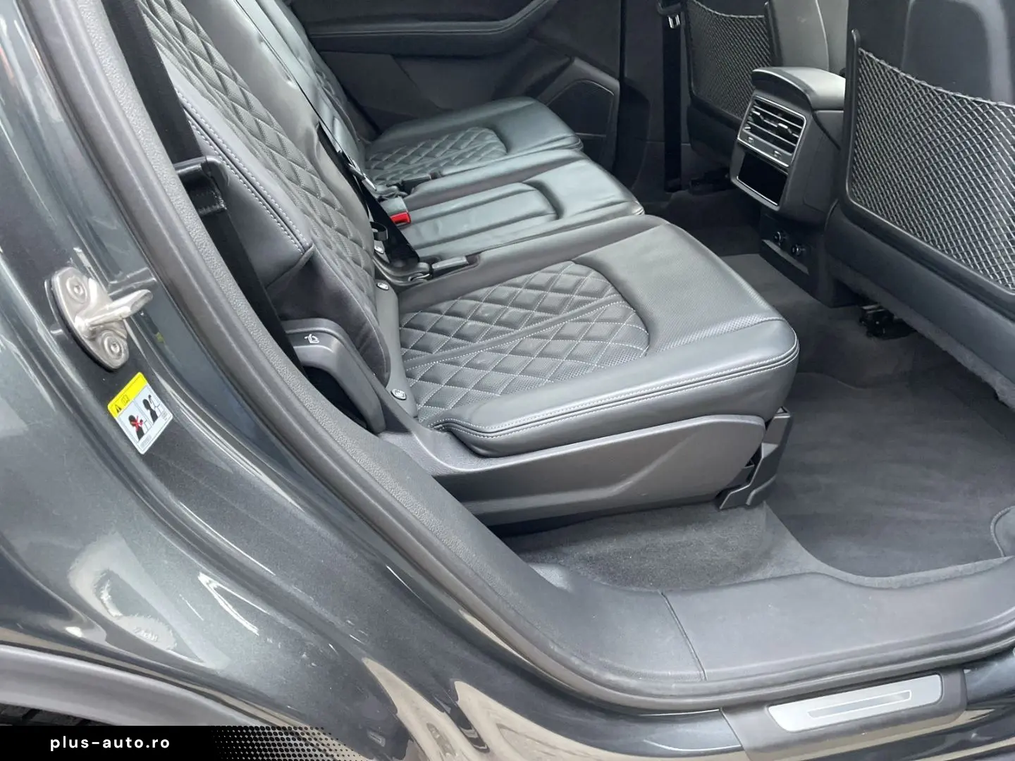 AUDI Q7 55 TFSI S-Line qu Matrix AHK Standhzg HuD