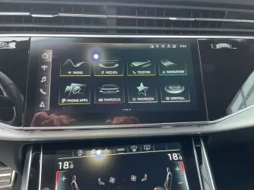 AUDI Q7 55 TFSI S-Line qu Matrix AHK Standhzg HuD