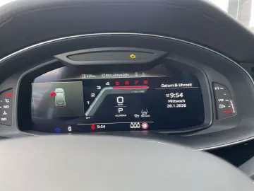 AUDI Q7 55 TFSI S-Line qu Matrix AHK Standhzg HuD