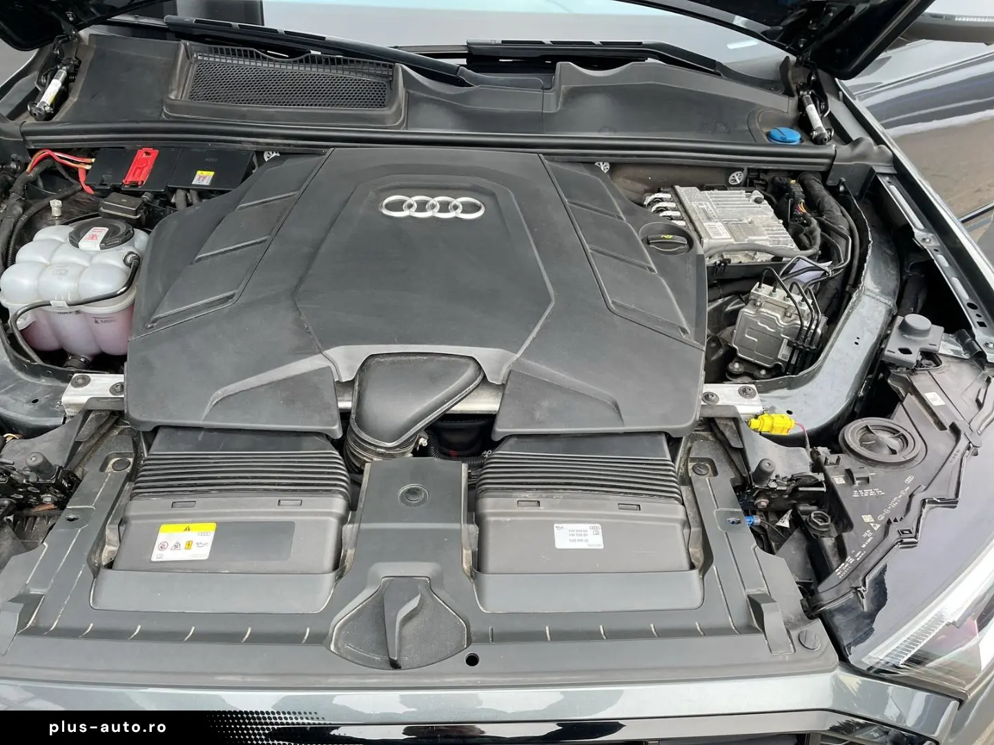 AUDI Q7 55 TFSI S-Line qu Matrix AHK Standhzg HuD