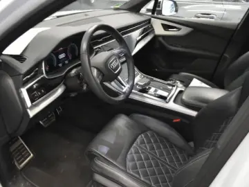AUDI Q7 50 TDI qu 7-Si. S-SITZ MATRIX STANDHZG PANO A