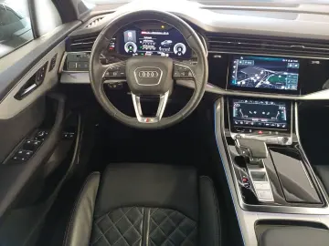 AUDI Q7 quattro HYBRID S line  B&O 360 CAM PANO LEDER