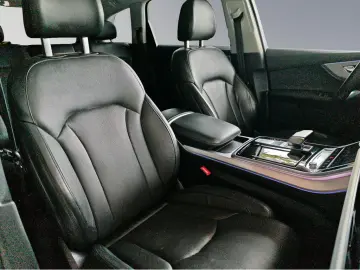 AUDI Q7 50 3.0 TDI quattro HUD PANO MATRIX-LED 360