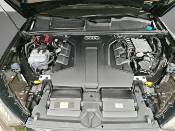 AUDI Q7 50 3.0 TDI quattro HUD PANO MATRIX-LED 360