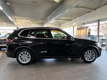 BMW X5 xD 45 e Innovation Sky Lounge TV Winter AHK
