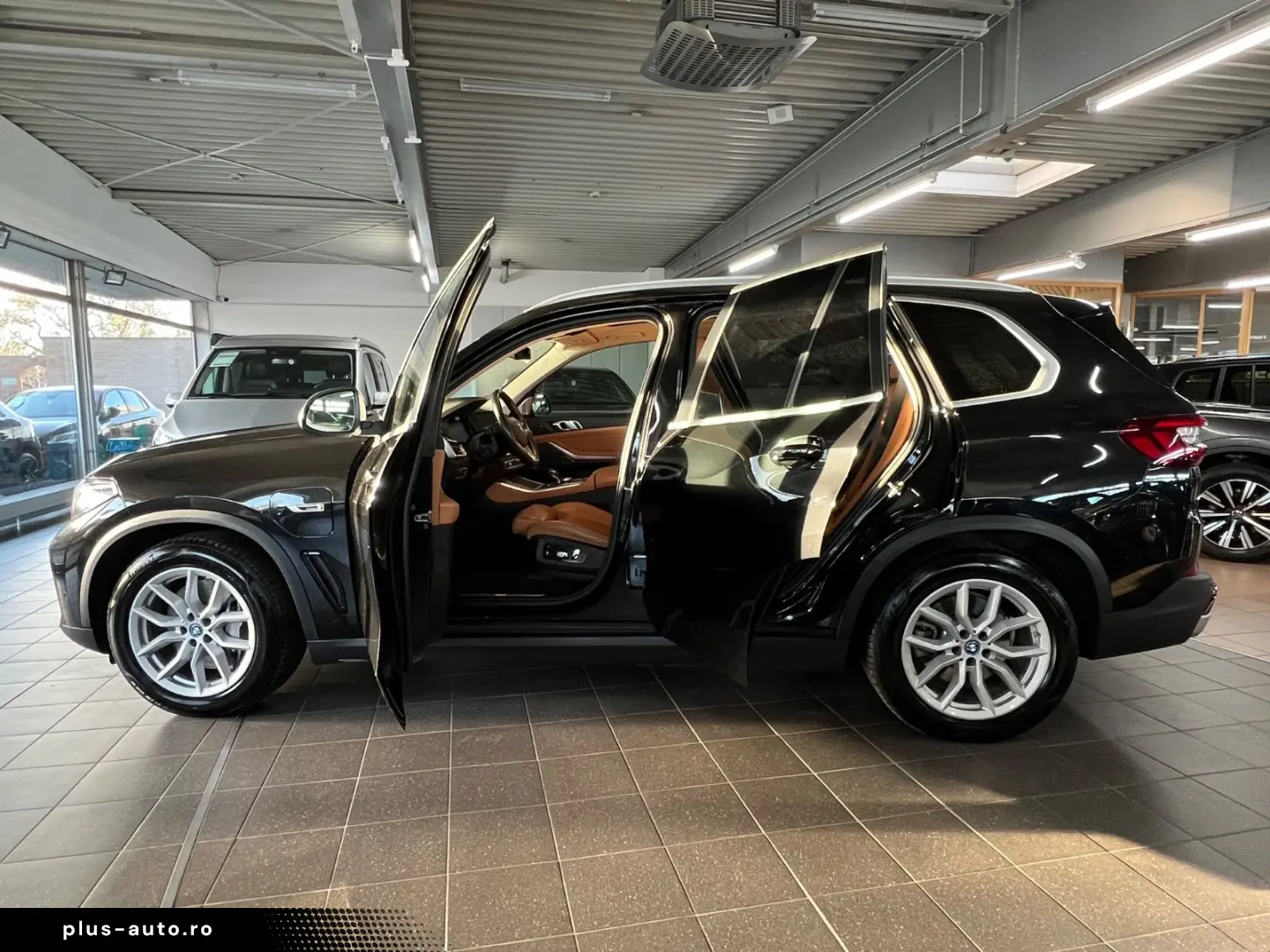 BMW X5 xD 45 e Innovation Sky Lounge TV Winter AHK
