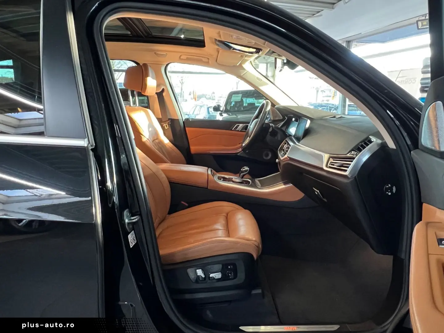 BMW X5 xD 45 e Innovation Sky Lounge TV Winter AHK