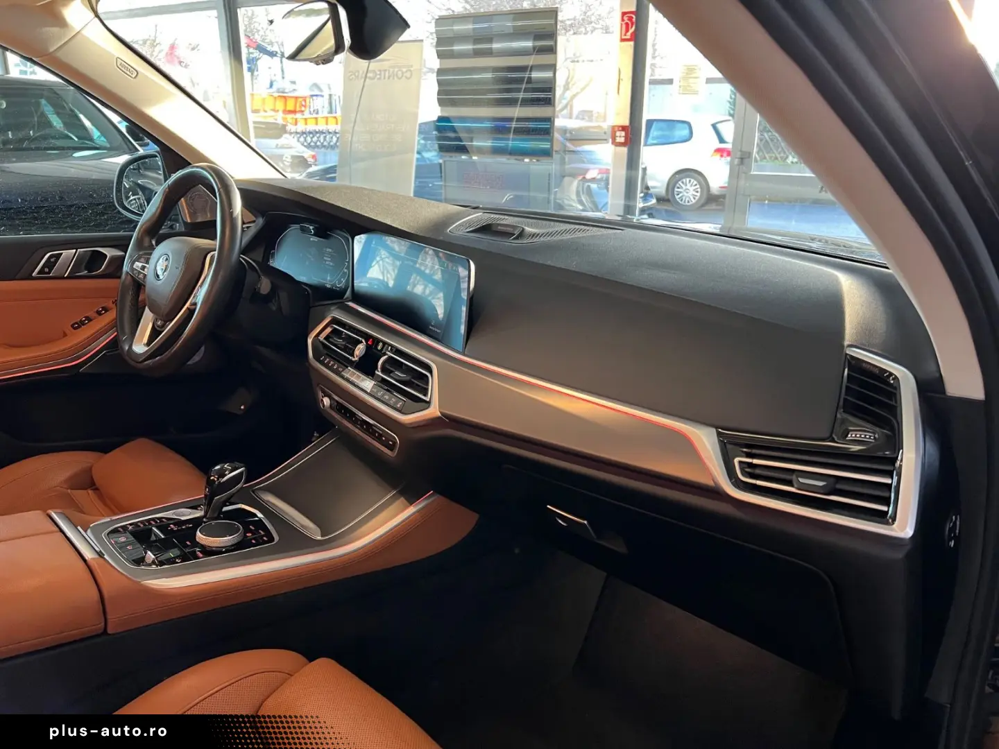 BMW X5 xD 45 e Innovation Sky Lounge TV Winter AHK