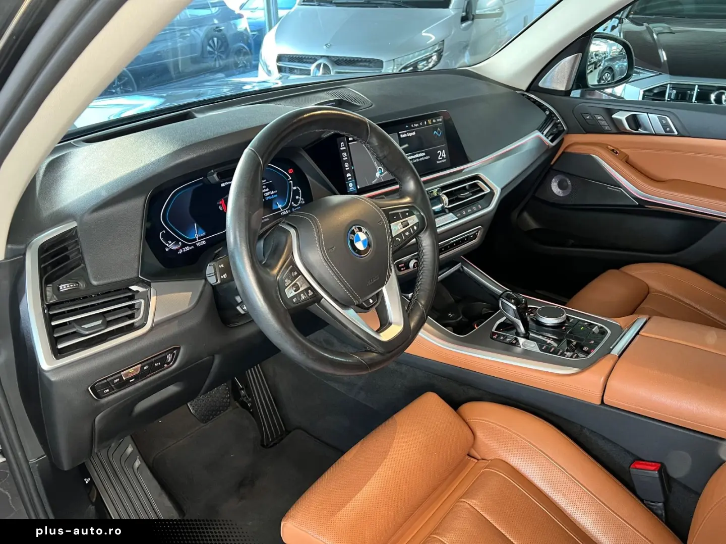 BMW X5 xD 45 e Innovation Sky Lounge TV Winter AHK