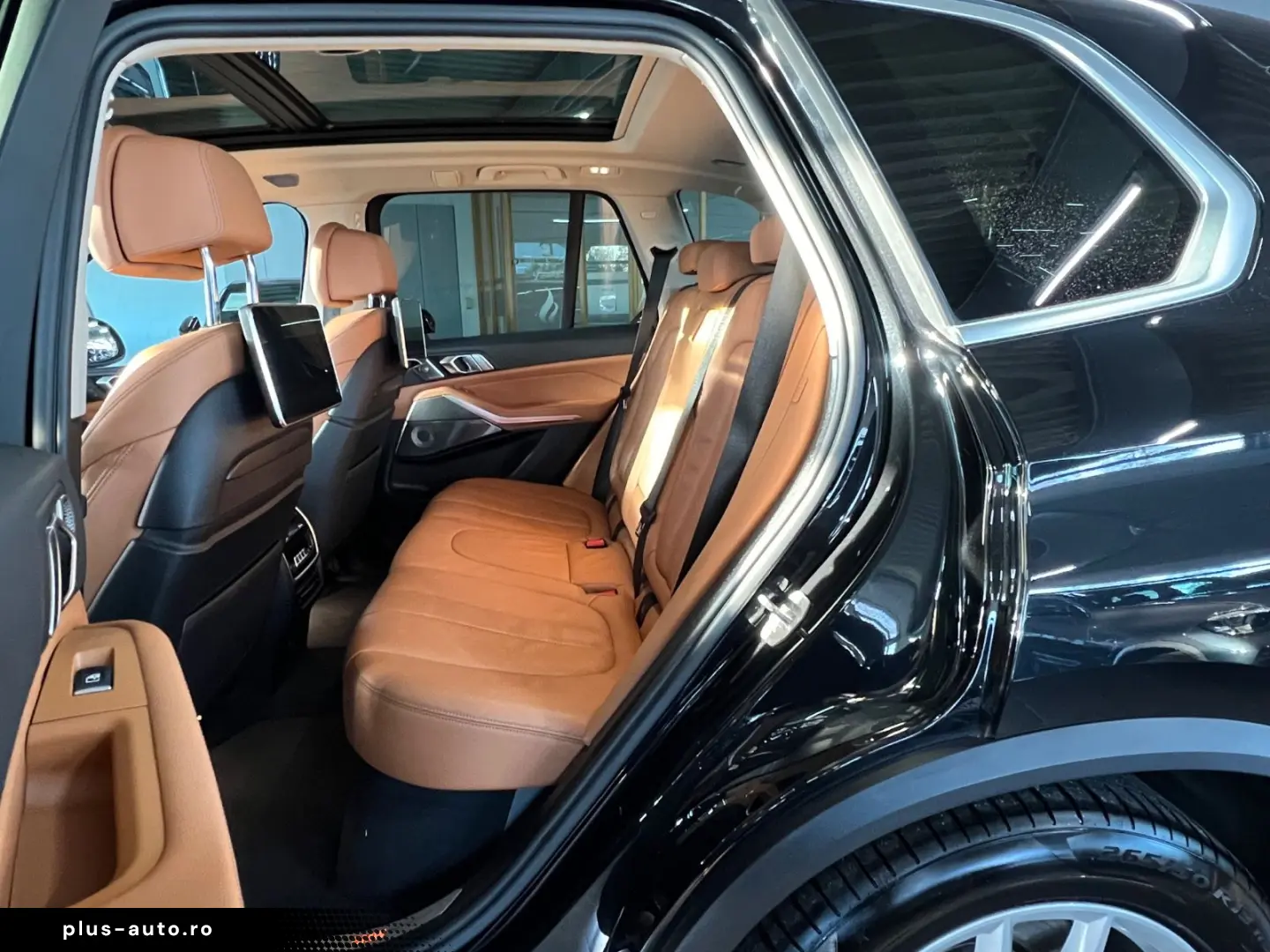 BMW X5 xD 45 e Innovation Sky Lounge TV Winter AHK