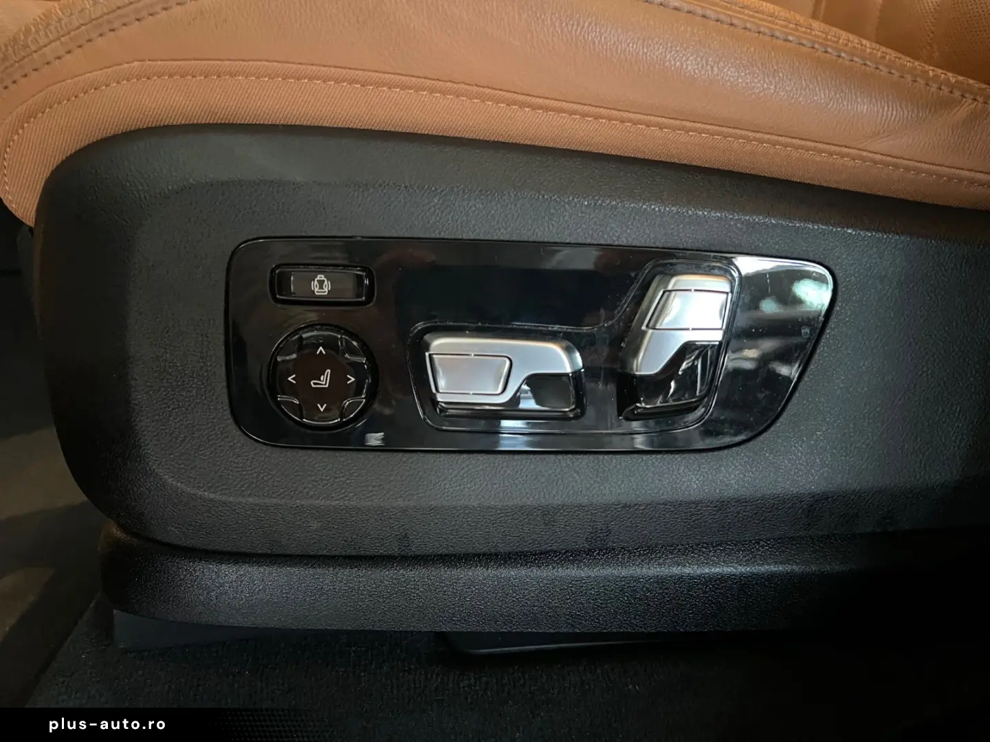 BMW X5 xD 45 e Innovation Sky Lounge TV Winter AHK