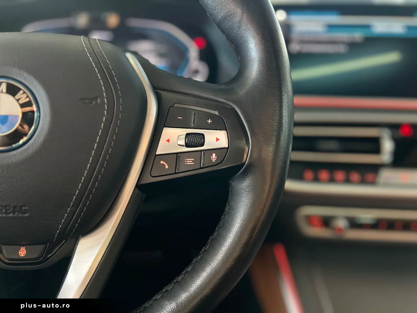 BMW X5 xD 45 e Innovation Sky Lounge TV Winter AHK