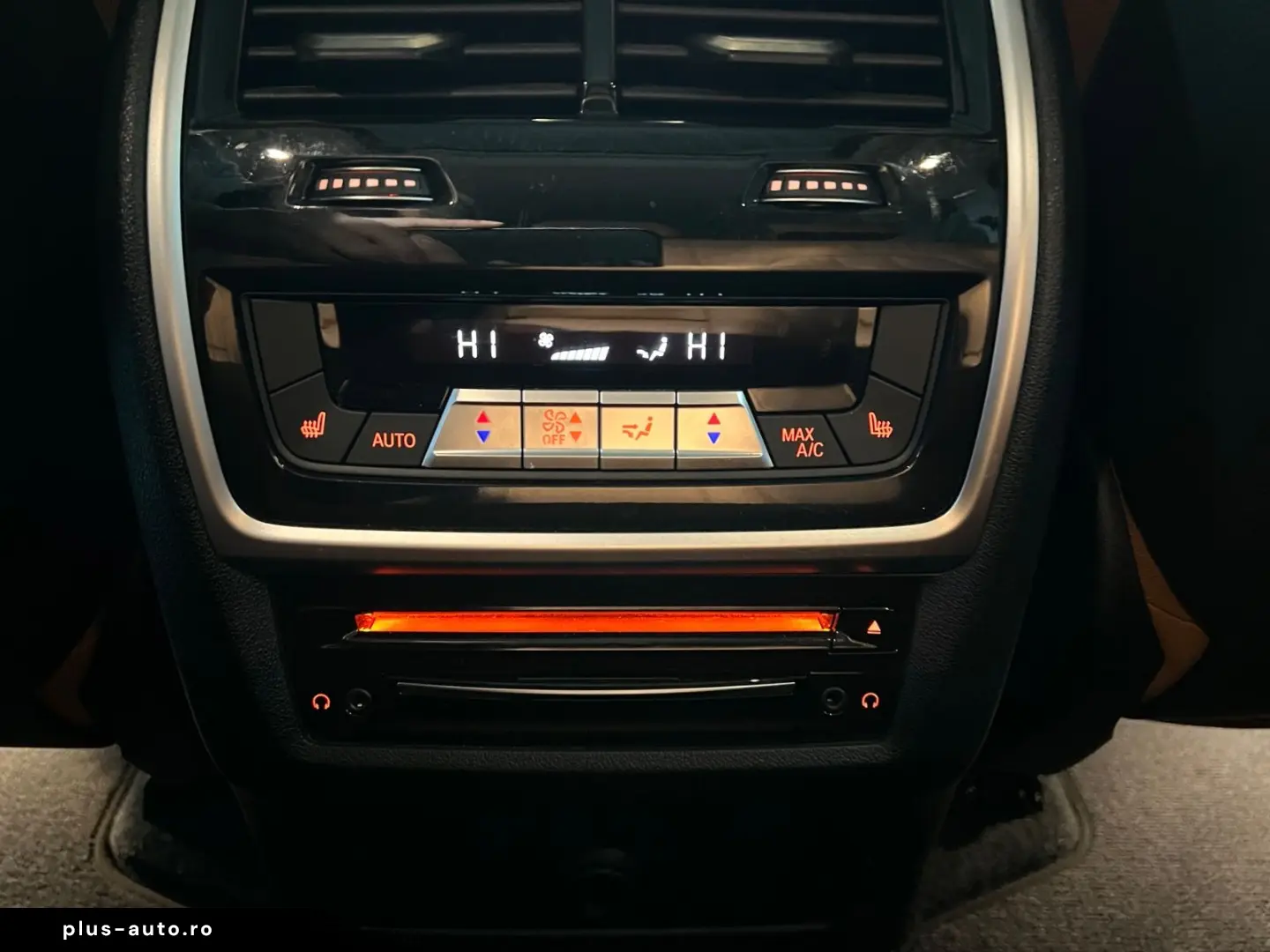 BMW X5 xD 45 e Innovation Sky Lounge TV Winter AHK