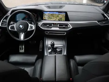 BMW X5 xDrive40d M-Sportpaket   Standheizung   Innov