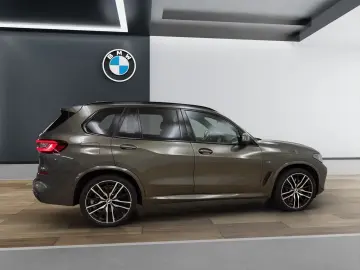 BMW X5 xDrive40d [M Sport  Laser  HK Sound  Pano]