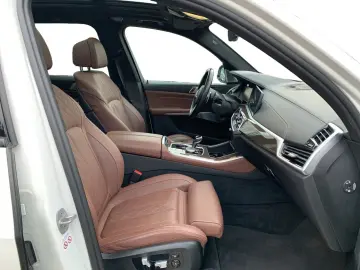 BMW X5 xDrive40d Laser 360  HEAD-UP SITZBELÜFT PANO