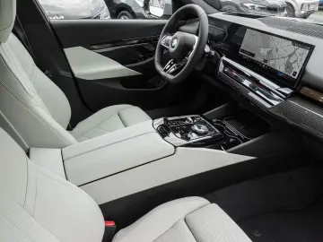 BMW 520 i M-SPortpaket Pro TravelPaket