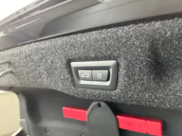 BMW 520 d M Sport Carbon Fahrassist AHK