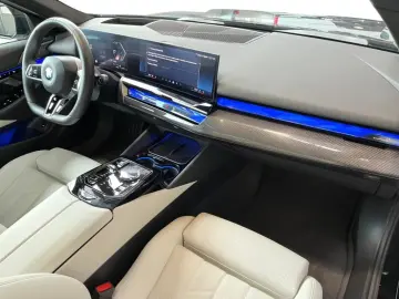 BMW 520 d M Sport Carbon Fahrassist AHK