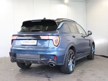 LYNC AND CO 01 1.5 T HEV ACC 360  LED INFINITY CARPLAY PANO