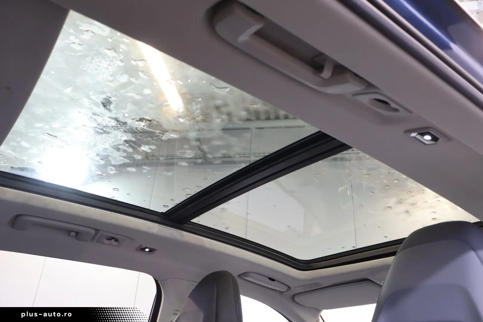 LYNC AND CO 01 1.5 T HEV ACC 360  LED INFINITY CARPLAY PANO