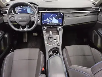 LYNC AND CO 01 1.5 T-GDI HEV Navi LED Pano Sound ACC