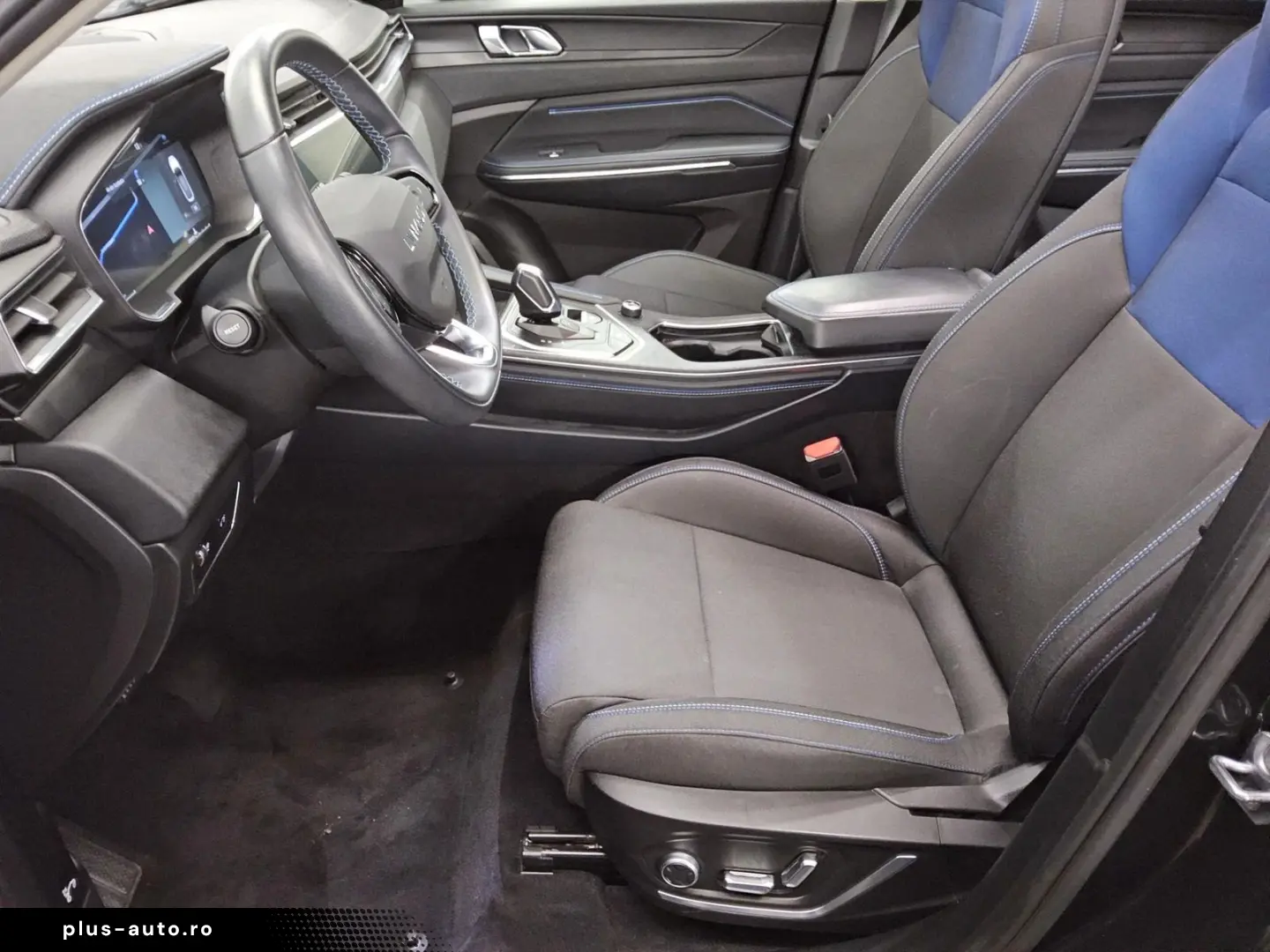 LYNC AND CO 01 1.5 T-GDI HEV Navi LED Pano Sound ACC