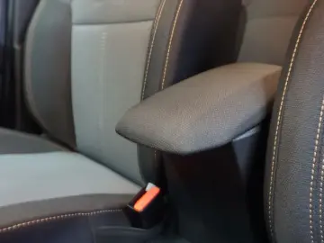 DACIA JOGGER 1.6 Hybrid 140HP EXTREME 7 locuri