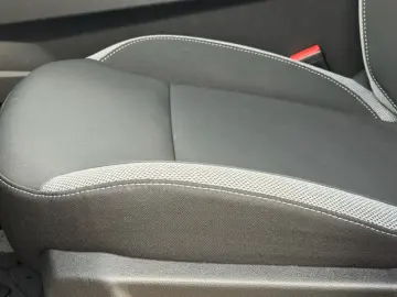 DACIA DUSTER 1.8 HEV 155 Journey