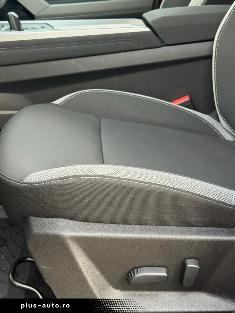 DACIA DUSTER 1.8 HEV 155 Journey