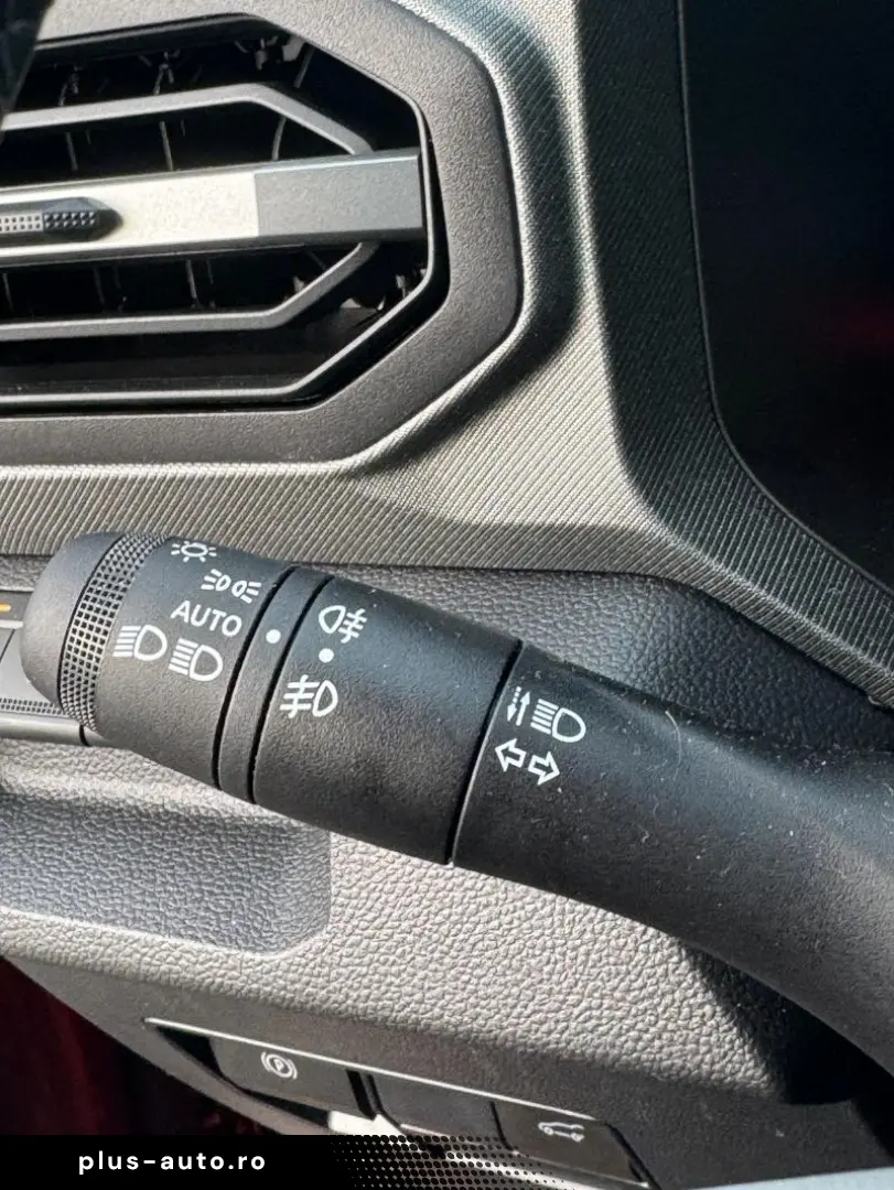 DACIA DUSTER 1.8 HEV 155 Journey