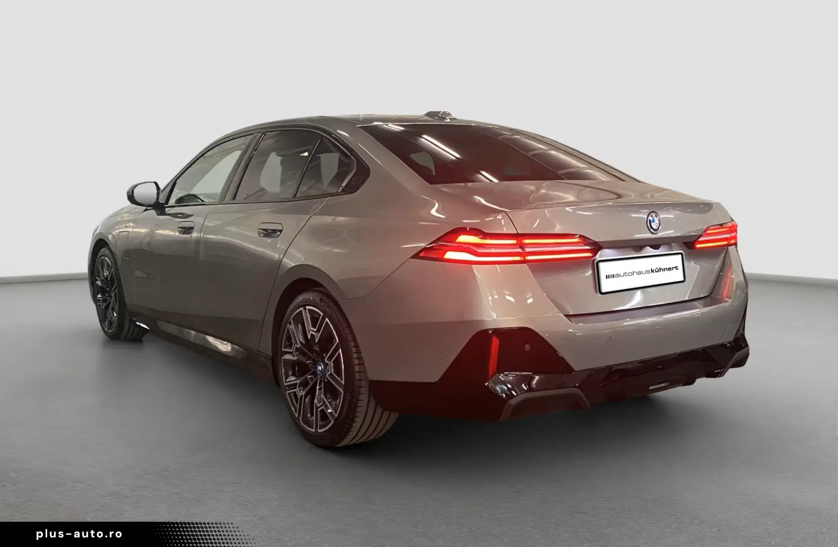 BMW 550 e xDrive Limousine    M-Sport ACC