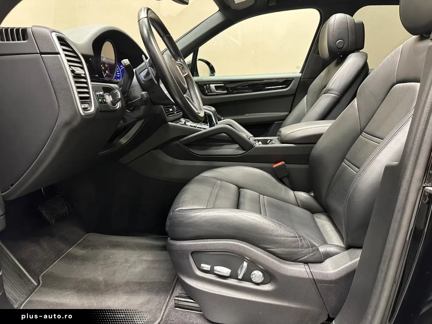 Porsche Cayenne HAND PANORAMADACH