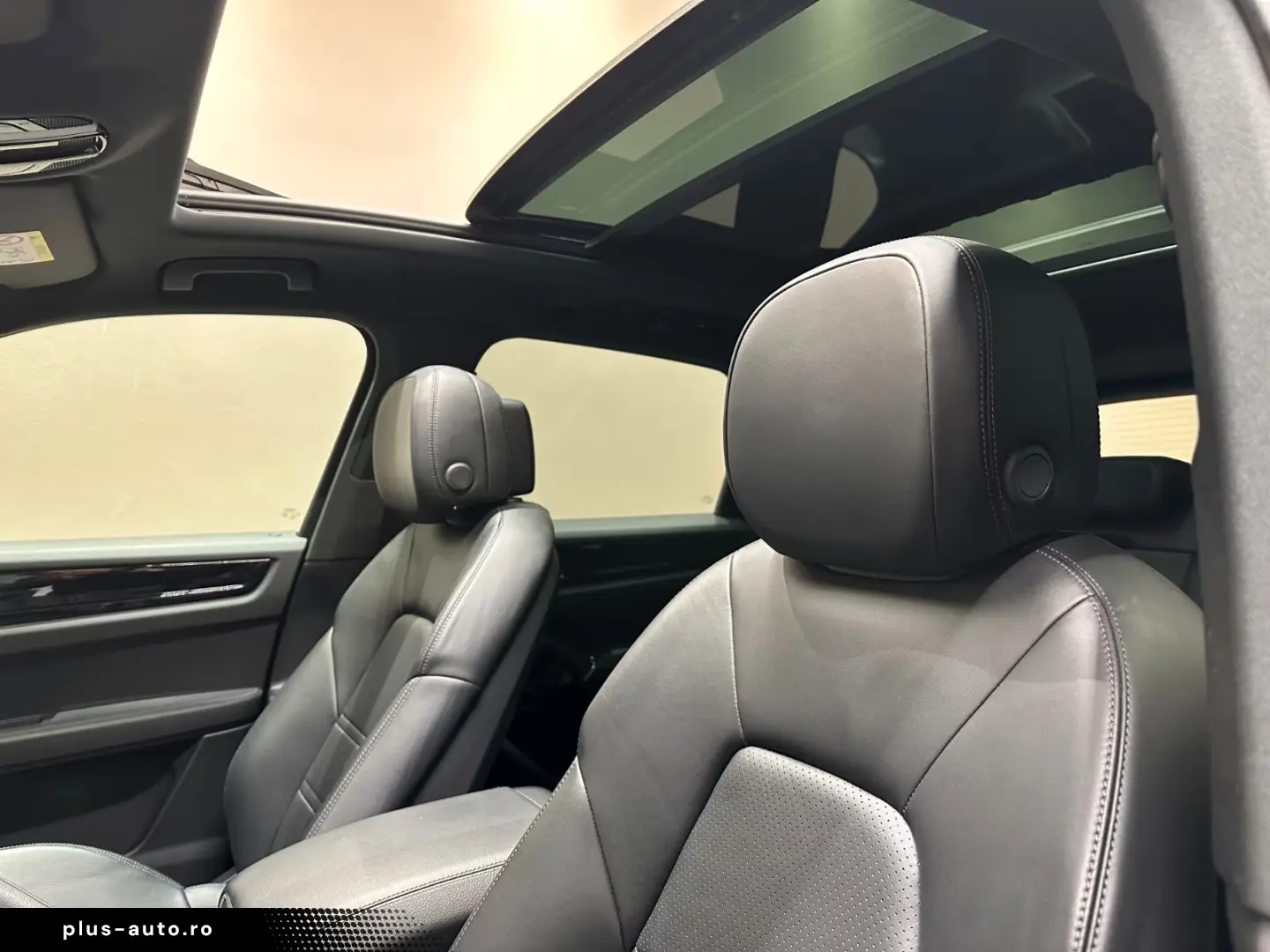 Porsche Cayenne HAND PANORAMADACH