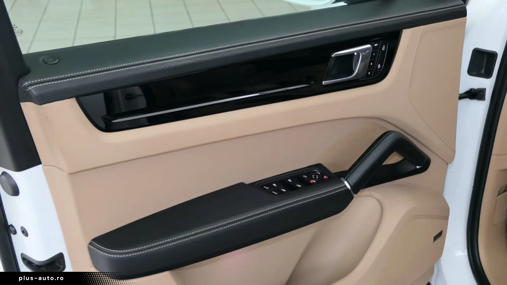 Porsche Cayenne Platinum Edition PANO Sport-Design