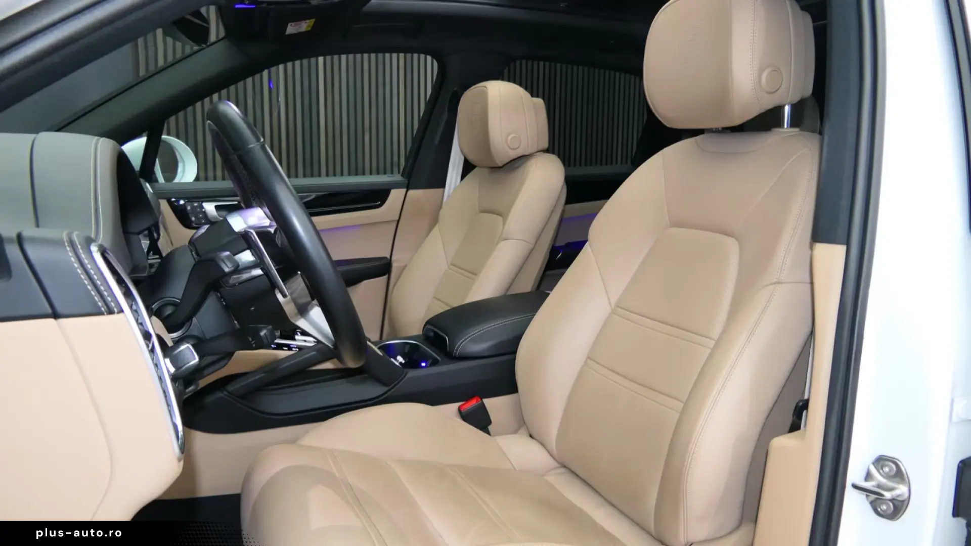 Porsche Cayenne Platinum Edition PANO Sport-Design