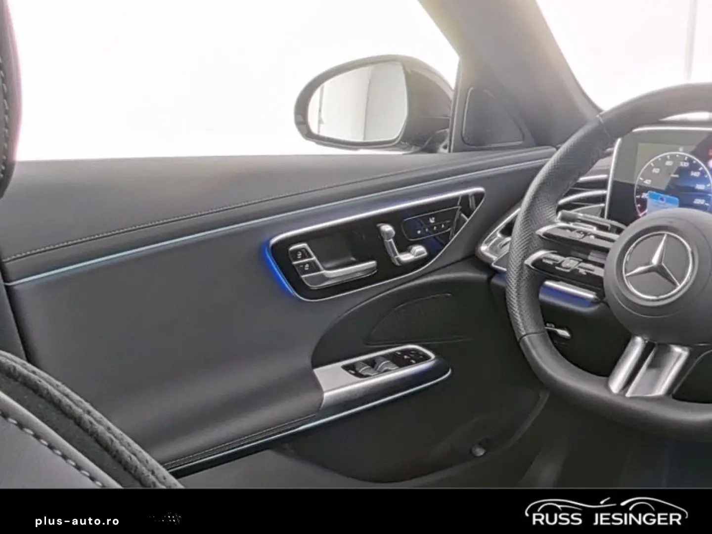 MERCEDES-BENZ E 220 d 4M AHK Distronic 2xKlima 360 AUT Kam.