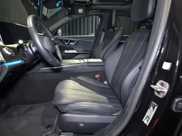 MERCEDES-BENZ E 220 d 4M AVANTGARDE DIGITAL LIGHT 36&hellip;