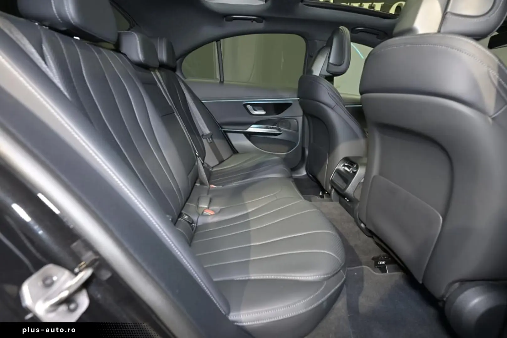 MERCEDES-BENZ E 220 d 4M AVANTGARDE DIGITAL LIGHT 36&hellip;