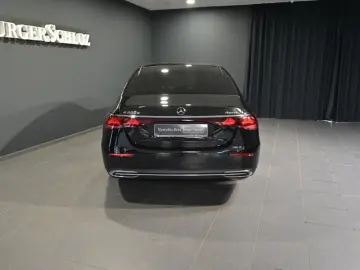 MERCEDES-BENZ E 220 d 4M AVANTGARDE DIGITAL LIGHT 36&hellip;