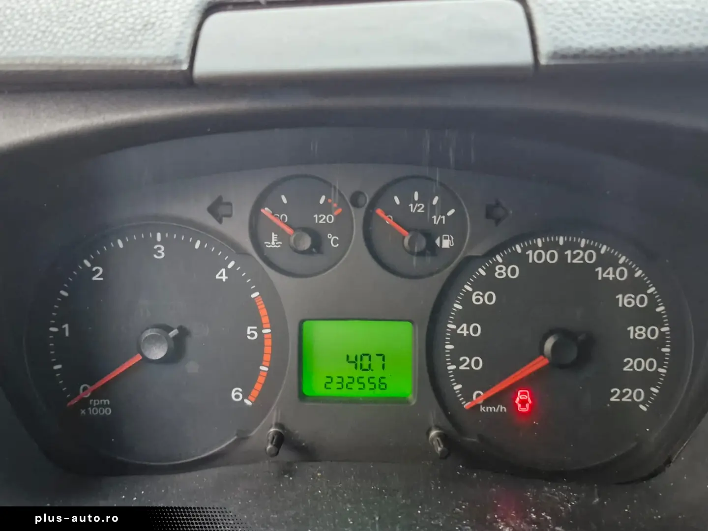 Ford Transit   Diesel – 2013