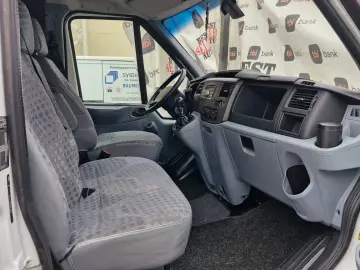 Ford Transit   Diesel – 2013
