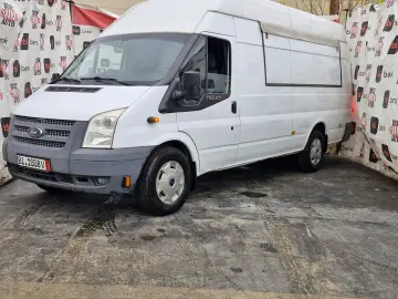Ford Transit   Diesel – 2013