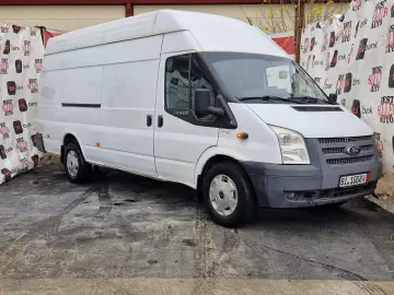 Ford Transit   Diesel – 2013