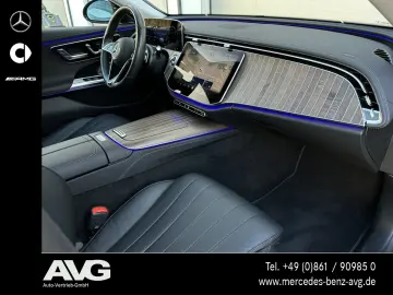 MERCEDES-BENZ E 220 d 4M Exclusive-Premium Pano AHK &hellip;