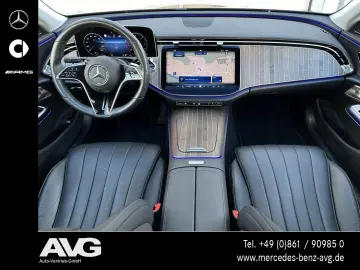 MERCEDES-BENZ E 220 d 4M Exclusive-Premium Pano AHK &hellip;