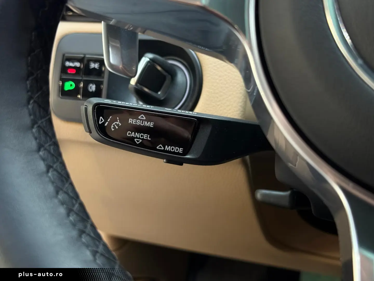 Porsche Cayenne E-Hybrid Panorama Head-Up