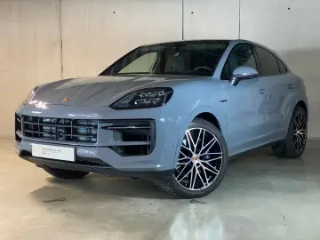 Porsche Cayenne E-Hybrid Coupe   InnoDrive   AHK