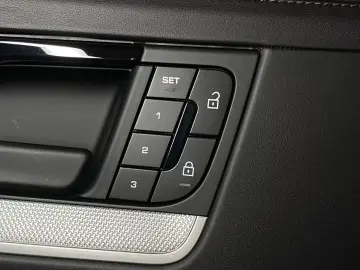 Porsche Cayenne E-Hybrid Coupe   InnoDrive   AHK