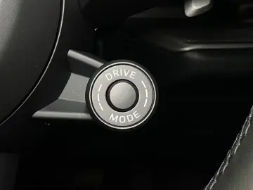 Porsche Cayenne E-Hybrid Coupe   InnoDrive   AHK